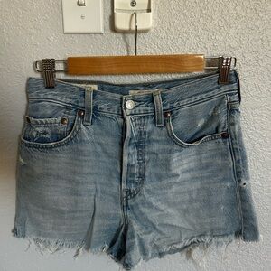 Levi Ribcage Light Wash Jean Shorts
